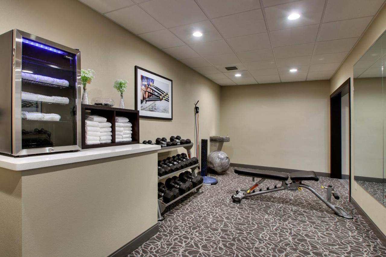Candlewood Suites - Wichita East By Ihg Exterior photo