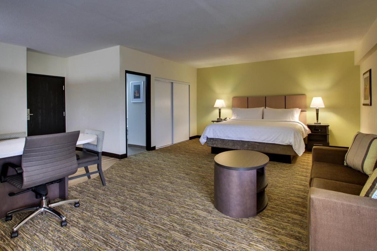 Candlewood Suites - Wichita East By Ihg Exterior photo